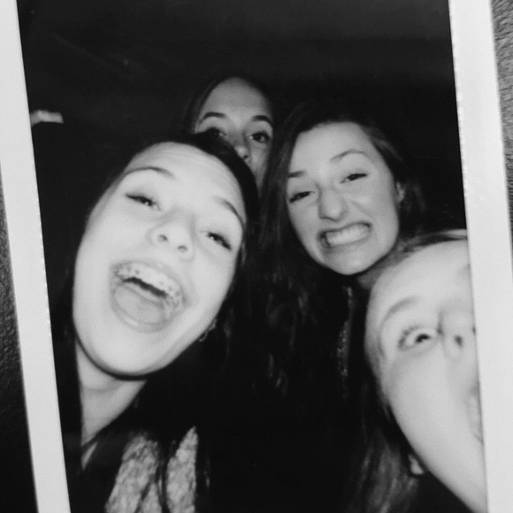 Meet your Posher, Morgan - Picture 1 of 1